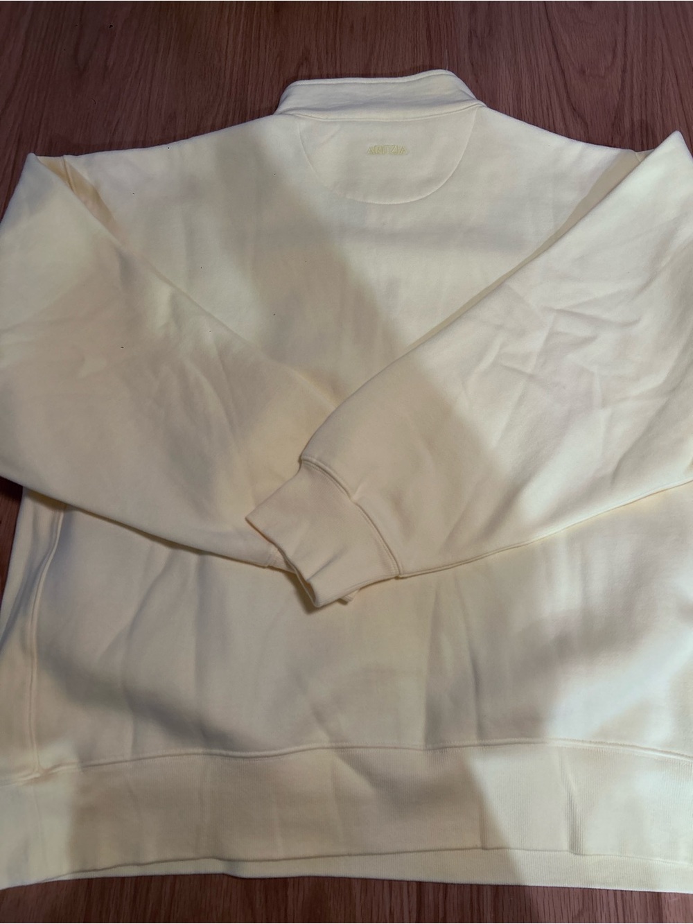 Aritzia Cozy Sweatfleece Boyfriend 1/2 Zip - Lemonade Yellow Size XL NWOT - Picture 2 of 9